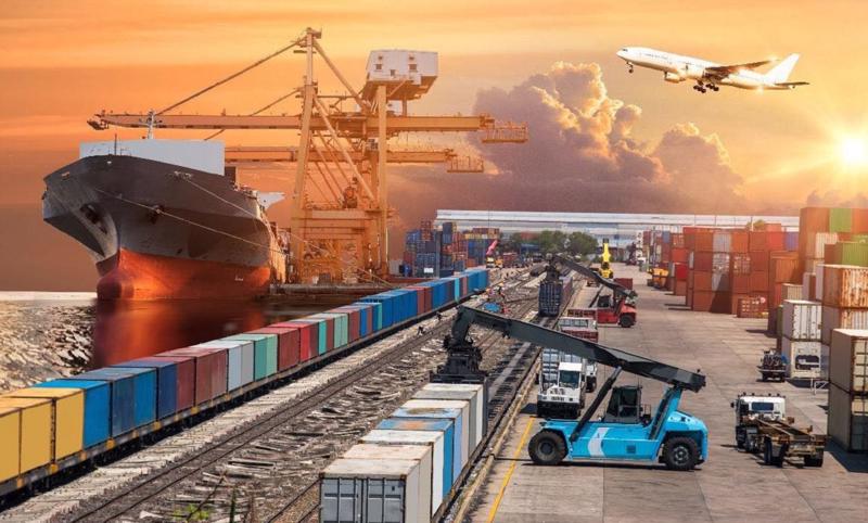 Xuất nhập khẩu đạt gần 145 tỷ USD, cán cân thương mại tiếp tục nghiêng về xuất siêu